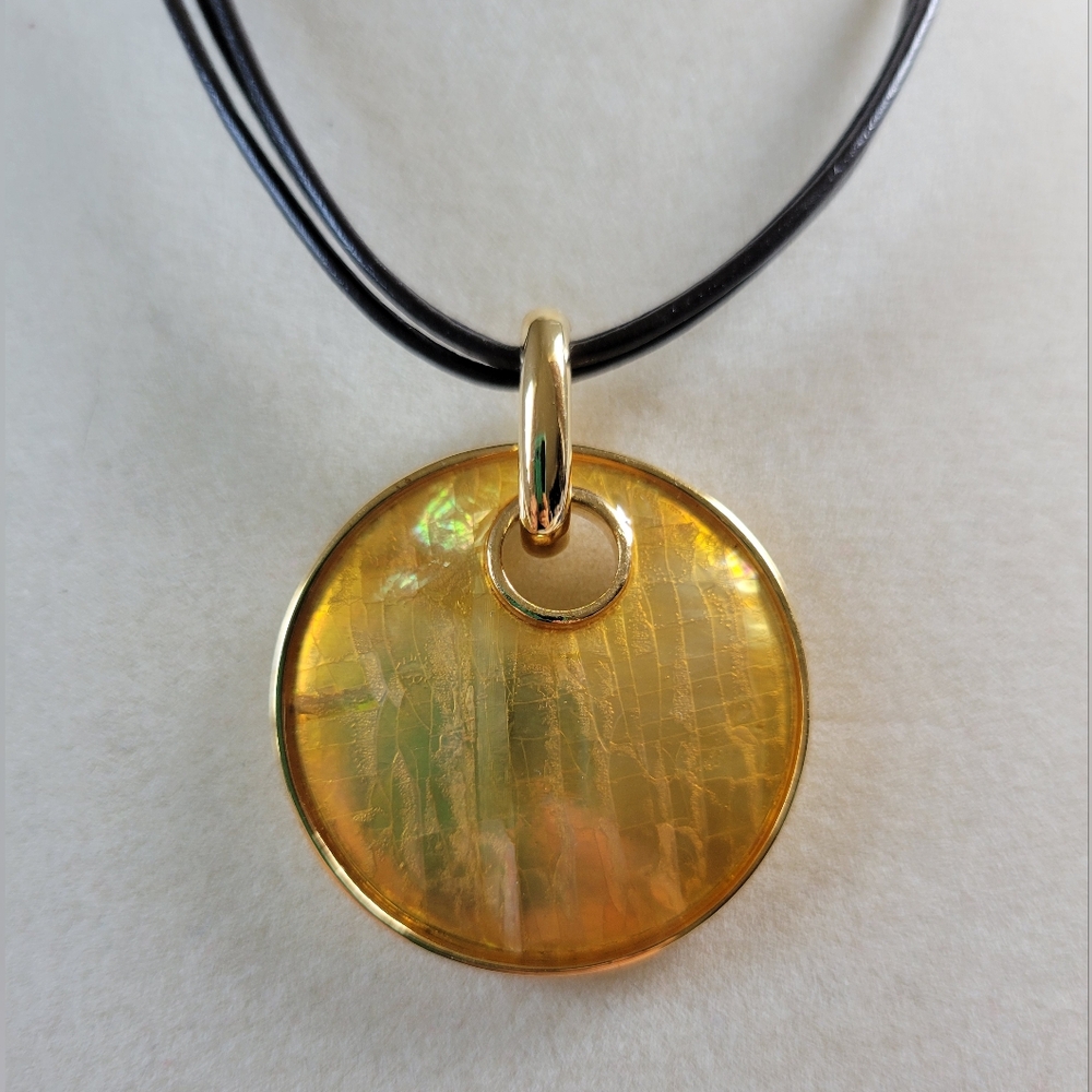 Lia Sophia | NWT Black/Gold Taos Mother of Pearl Mosaic Pendant Necklace - Picture 3 of 12